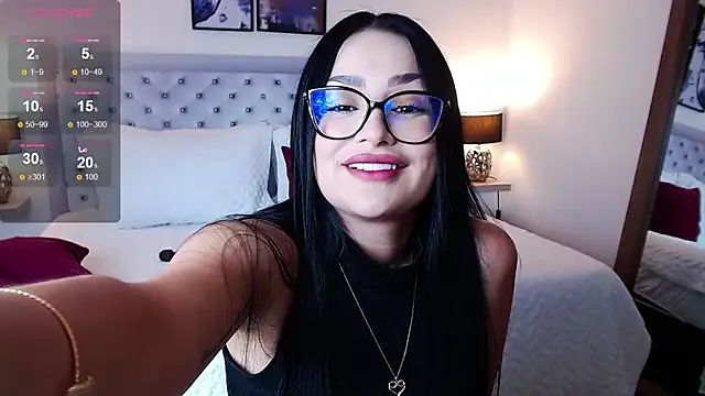 sarascottt online show from 02-17-25, 05:44