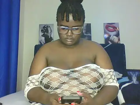 Snapshot of Montel_Montel_ chatting on 03-19-25, 10:31 Montel Montel online show from 03-19-25, 10:31