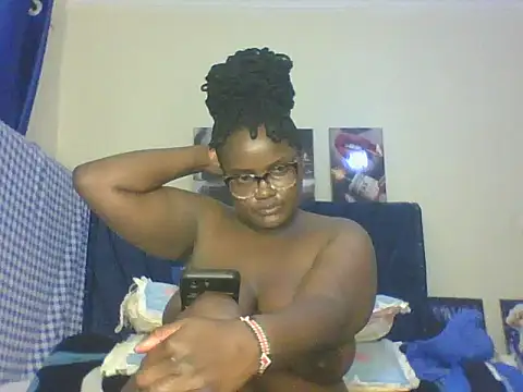 Snapshot of Montel_Montel_ chatting on 10-23-25, 04:22 Montel Montel online show from 10-23-25, 04:22