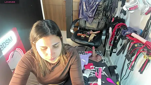 Snapshot of violet_bdsmx chatting on 10-14-25, 08:09 violet bdsmx online show from 10-14-25, 08:09