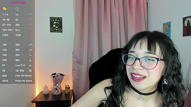 indra cam online show from 10-25-25, 05:50