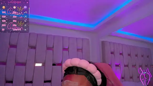 mia schwarz online show from 04-18-26, 01:57