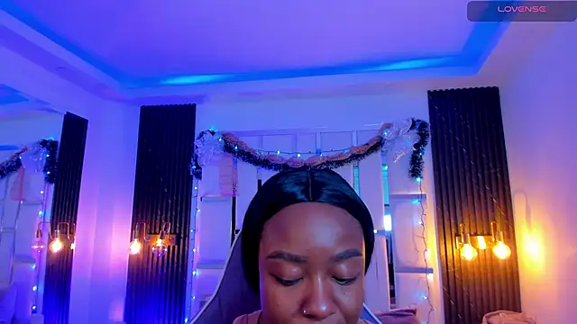 mia schwarz online show from 12-15-25, 10:04