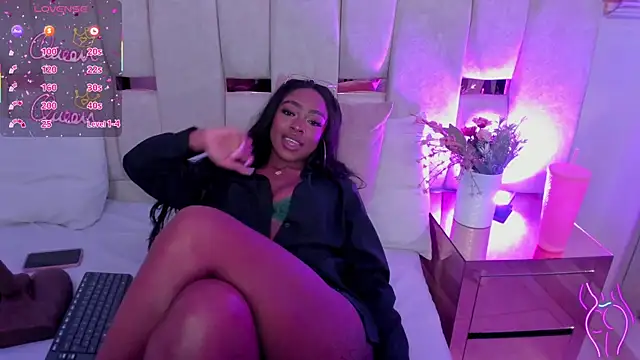 mia schwarz online show from 04-18-26, 07:07