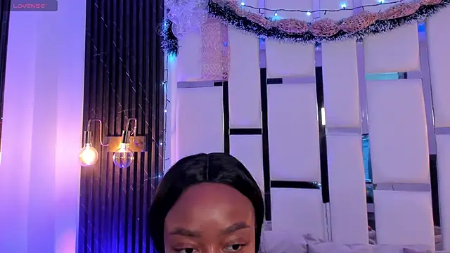 mia schwarz online show from 12-18-25, 09:29