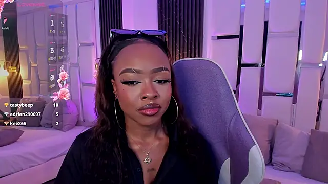 mia schwarz online show from 11-08-25, 03:26