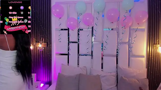 mia schwarz online show from 11-29-25, 02:39