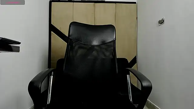 danielclarton1 online show from 02-06-25, 02:44