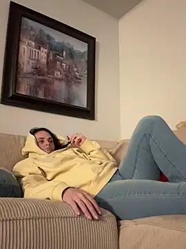 Quinnrose0420 online show from 01-03-25, 02:32