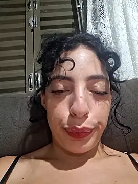 Sweet-diamondxxx online show from 04-06-26, 12:39