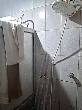 Sweet-diamondxxx online show from 12-05-25, 05:44