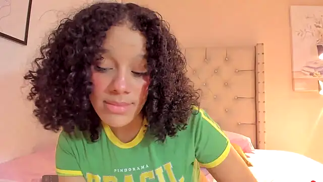 vanesasexyhot21 online show from 03-06-26, 02:17