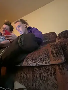 kikiwonderbar online show from 11-04-25, 12:53