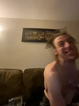 kikiwonderbar online show from 02-22-26, 01:13