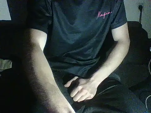 Snapshot of manuelsixnine01 chatting on 05-23-26, 08:52 manuelsixnine01 online show from 05-23-26, 08:52