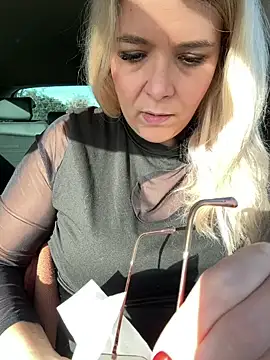 EmyLana online show from 01-14-26, 09:46