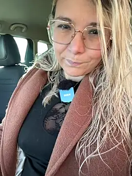 EmyLana online show from 02-01-26, 08:23