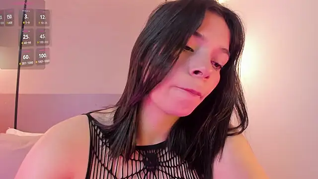 Snapshot of alisson_81 chatting on 05-02-26, 02:39 alisson 81 online show from 05-02-26, 02:39