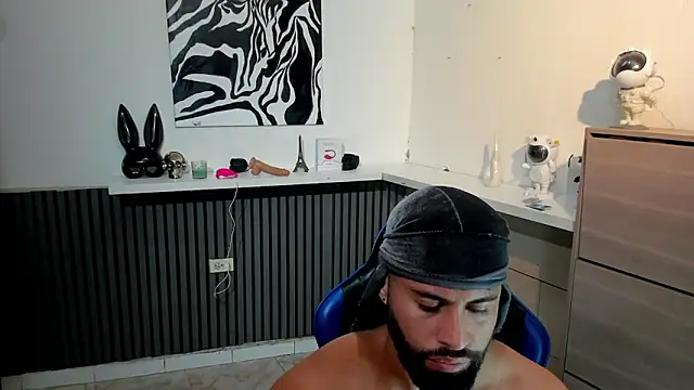 Daemon21 online show from 12-16-25, 09:19