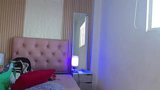 Snapshot of amapola_hs chatting on 03-02-26, 10:17 amapola hs online show from 03-02-26, 10:17