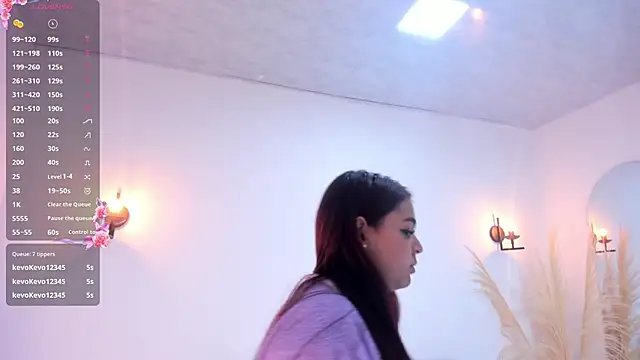 Snapshot of Agata_clark chatting on 02-28-25, 05:04 Agata clark online show from 02-28-25, 05:04