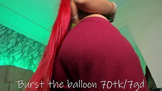 larissa01  online show from 03-18-25, 06:50