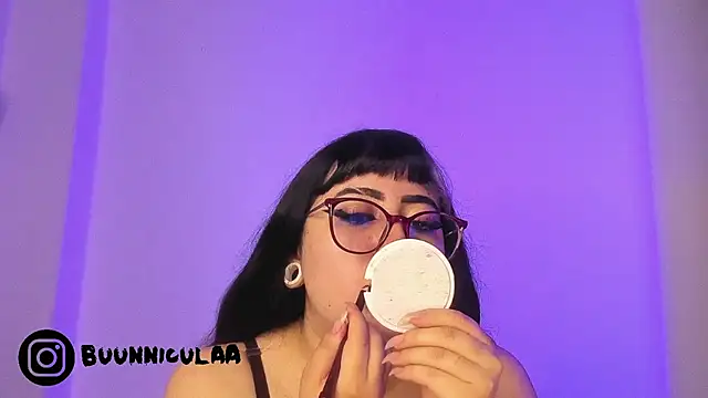 larissa01  online show from 01-08-26, 05:08