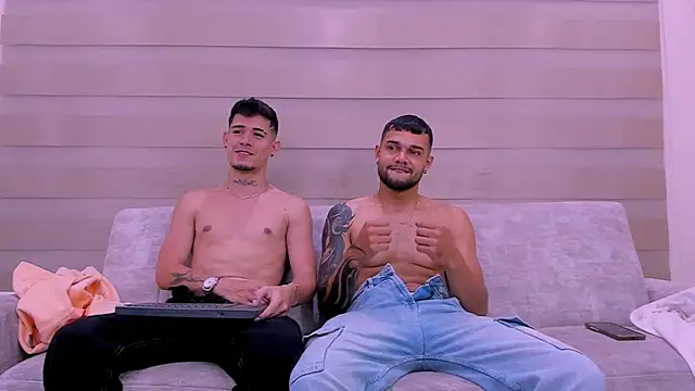 Snapshot of hot_day chatting on 02-02-25, 02:17 hot day online show from 02-02-25, 02:17