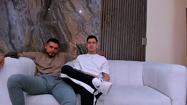 Snapshot of hot_day chatting on 10-20-25, 08:31 hot day online show from 10-20-25, 08:31