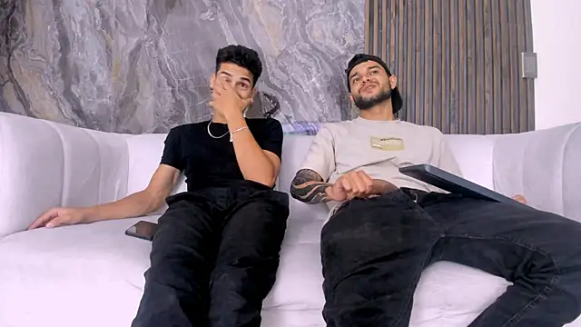 Snapshot of hot_day chatting on 01-30-25, 01:44 hot day online show from 01-30-25, 01:44