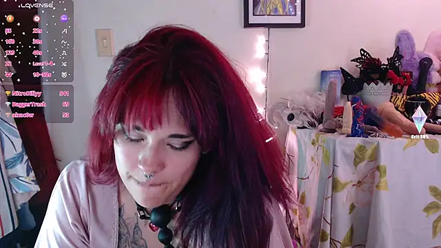 Ruby Skywalker  online show from 02-08-25, 08:31