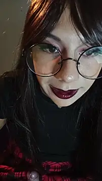 Snapshot of Elicutetv chatting on 11-07-25, 08:30 Elicutetv online show from 11-07-25, 08:30