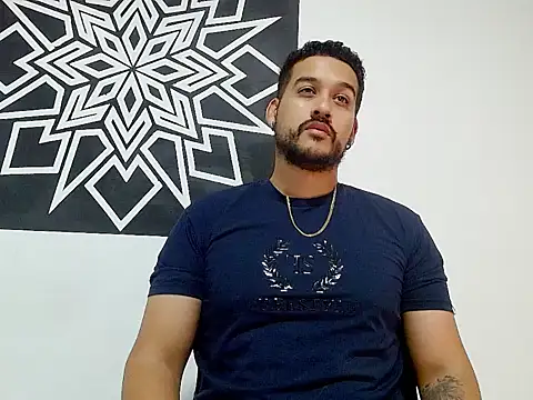  CHRIS-DENNIS  online show from 04-06-26, 01:56