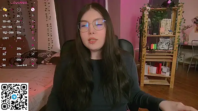 Snapshot of Arizonaa_Muse chatting on 02-25-26, 07:19 Arizonaa Muse online show from 02-25-26, 07:19