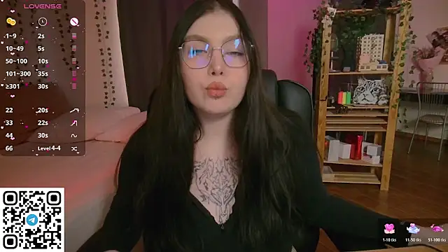 Snapshot of Arizonaa_Muse chatting on 02-19-26, 07:38 Arizonaa Muse online show from 02-19-26, 07:38