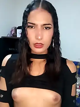 Snapshot of Lanna_hott_ chatting on 03-04-25, 02:32 Lanna hott  online show from 03-04-25, 02:32