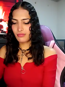 Snapshot of Lanna_hott_ chatting on 09-30-25, 10:49 Lanna hott  online show from 09-30-25, 10:49