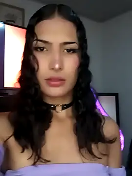 Snapshot of Lanna_hott_ chatting on 09-15-25, 06:52 Lanna hott  online show from 09-15-25, 06:52