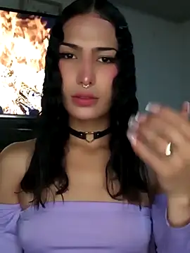 Snapshot of Lanna_hott_ chatting on 09-27-25, 10:32 Lanna hott  online show from 09-27-25, 10:32