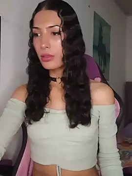 Snapshot of Lanna_hott_ chatting on 05-14-26, 12:18 Lanna hott online show from 05-14-26, 12:18