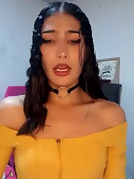 Snapshot of Lanna_hott_ chatting on 03-14-25, 03:25 Lanna hott  online show from 03-14-25, 03:25
