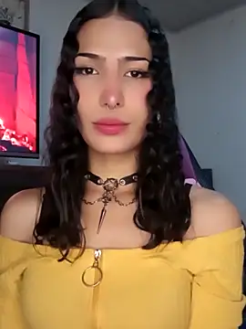 Snapshot of Lanna_hott_ chatting on 09-20-25, 08:25 Lanna hott  online show from 09-20-25, 08:25