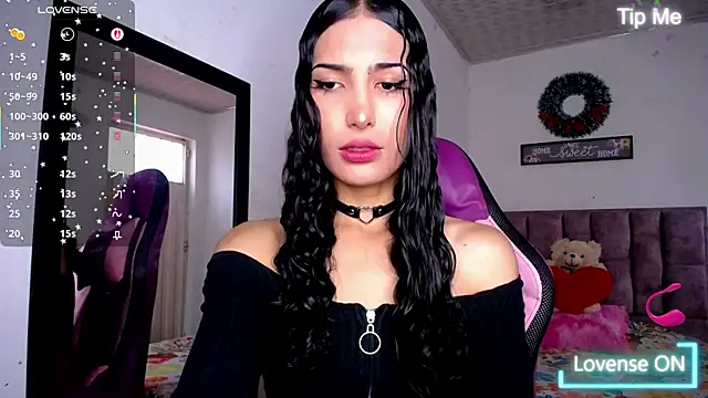 Snapshot of Lanna_hott_ chatting on 08-04-26, 06:56 Lanna hott online show from 08-04-26, 06:56