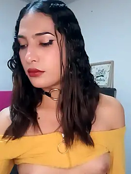 Snapshot of Lanna_hott_ chatting on 03-14-25, 07:55 Lanna hott  online show from 03-14-25, 07:55