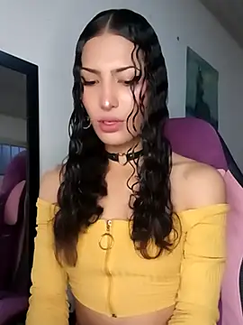 Snapshot of Lanna_hott_ chatting on 02-27-26, 11:43 Lanna hott online show from 02-27-26, 11:43