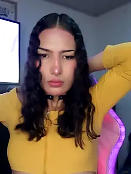 Snapshot of Lanna_hott_ chatting on 09-19-25, 09:46 Lanna hott  online show from 09-19-25, 09:46