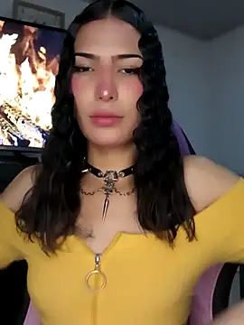Snapshot of Lanna_hott_ chatting on 10-05-25, 11:23 Lanna hott  online show from 10-05-25, 11:23