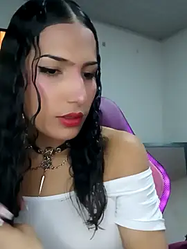 Snapshot of Lanna_hott_ chatting on 09-23-25, 07:32 Lanna hott  online show from 09-23-25, 07:32