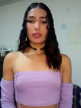 Snapshot of Lanna_hott_ chatting on 02-23-25, 11:47 Lanna hott  online show from 02-23-25, 11:47