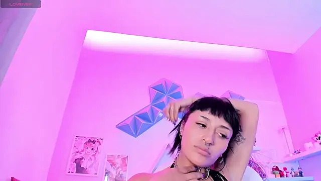 Valkiria ponce online show from 02-13-26, 04:23